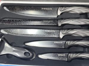 Knife sets