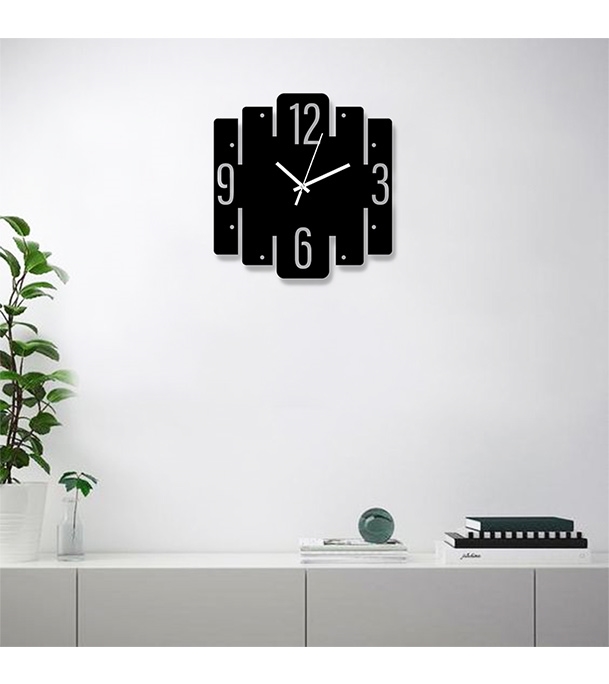 0366976_decorative-wall-clock-for-home-decor