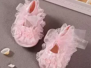 Newborn Baby Girl Shoes – Soft First Walker (0–12 Months)