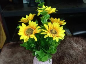Artificial Flower – Sunflower Realistic with Unique Vase for Decorations