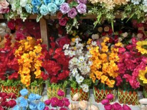 Chreey Artificial Flower with Top – Elegant Home Decoration