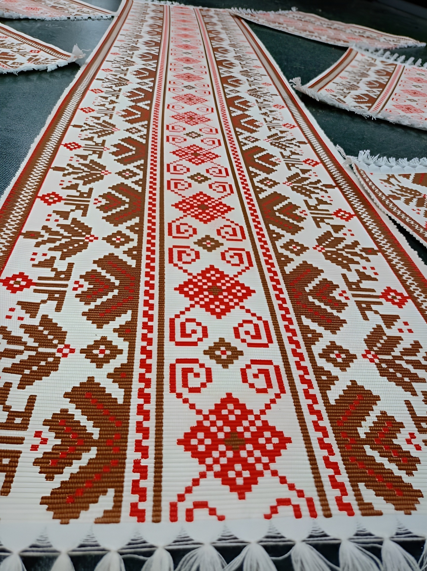 0770518_table-ranar-set