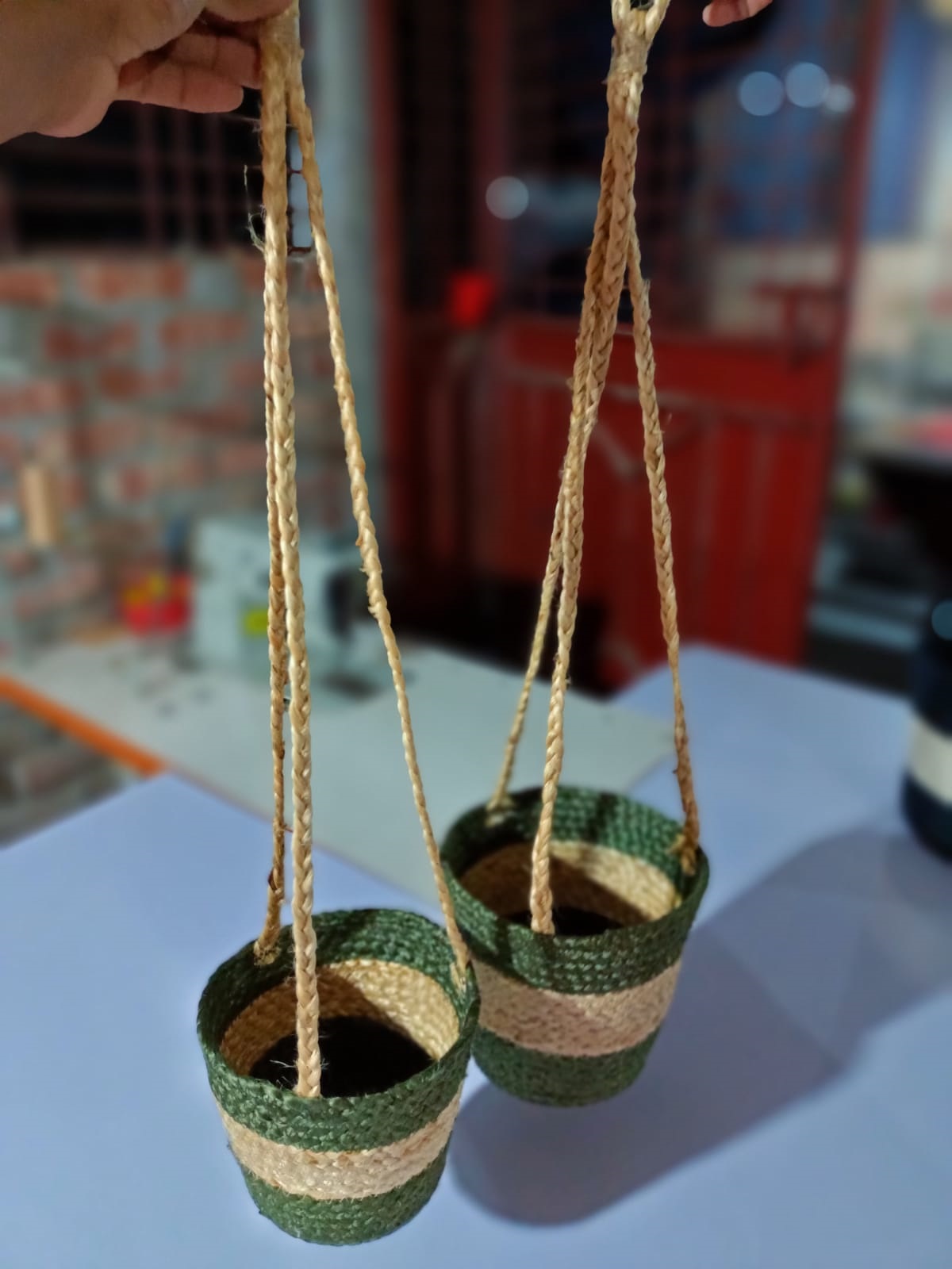 0770576_hanging-basket