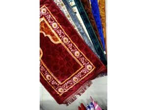 China Prayer Mat (Jaynamaz) – Extra Soft Velvet, Mixed Red Color, From Suba International