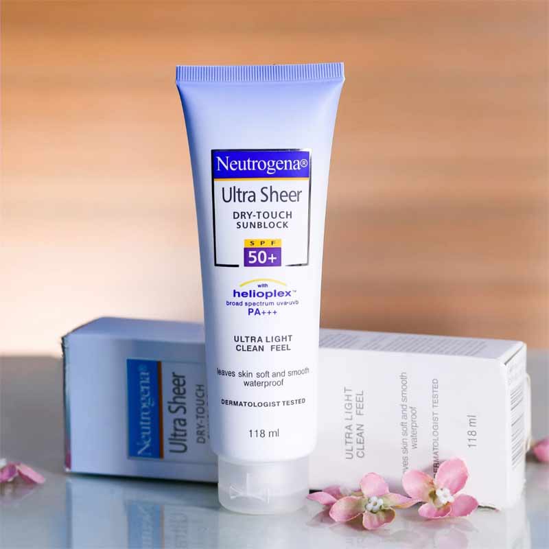 1120438_neutrogena-ultra-sheer-sun-block