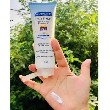 1120440_neutrogena-ultra-sheer-sun-block