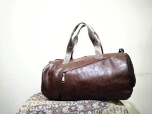 PU Leather Travel & Gym Bag – 16/8 Inch Black (18L)