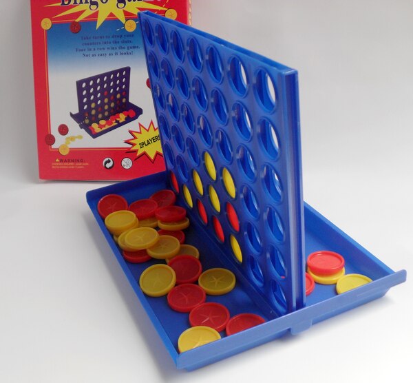 0760605_chipstar-4-in-a-row-bingo-puzzle-game-toy