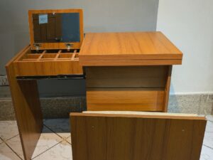 AndorMahal Impressive Folding Table – Study Room / Living Room / Office (A223)