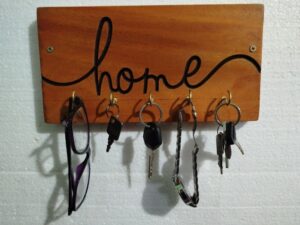 Wooden Wall Mount Key Holder with Shelf – 5 Hook Key Hanger & Decorative Wall Shelf