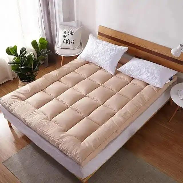 1101449_delux-30-ounse-67-feet-topper-mattress-for-bed-6-kg