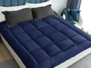 Delux 30 Ounse 4/7 Feet Topper Mattress for Bed - 4+ Kg