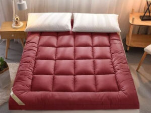 Delux 20 Ounse 5/7 Feet Topper Mattress for Bed - 4+ Kg