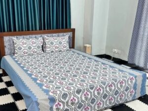 AC HOME TEX King Size Bed Sheet With Two Pillow Covers | Bed Sheet | Bed Sheets | Bichanar Chador | Bedding Sets | Chador | Bedding Sets