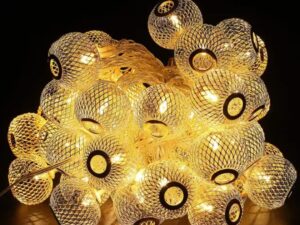 Metal Fairy Light – Mini Bulb Shape Lantern / Jhumka Design