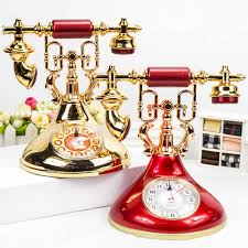 Retro Telephone Model Alarm Clock – Creative Desktop Timekeeper
