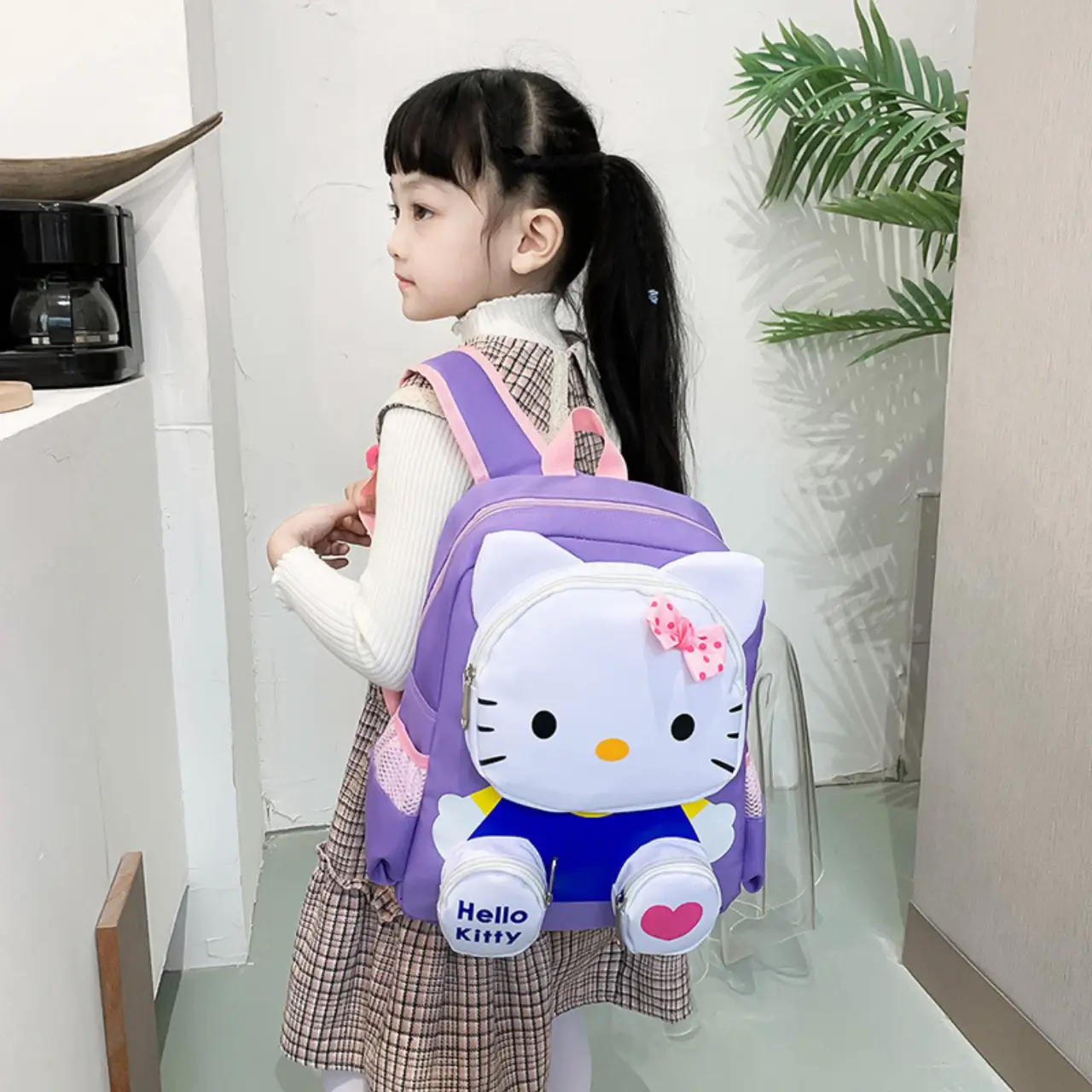 0674336_children-premium-school-bag