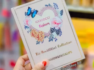 Effectively create flawless makeup looks with the IGOODCO Fashion 5 In 1 Makeup Book
